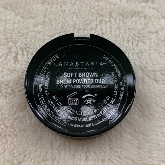 Three Anastasia Beverly Hills Compact Brow Duos - Picture 6 of 9